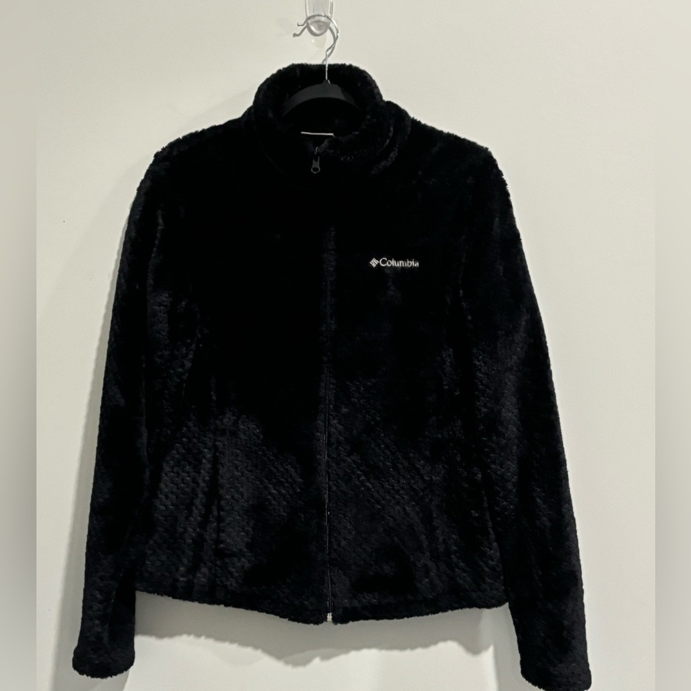 Columbia full zip fleece jacket. Size S